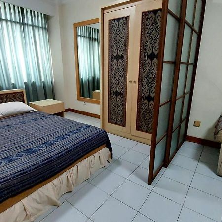 Apartemen Senayan Джакарта Екстериор снимка