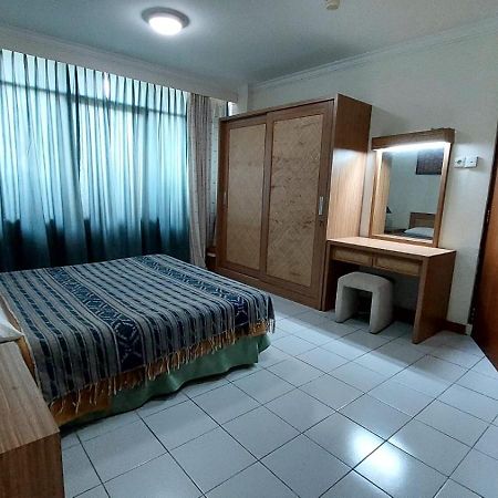 Apartemen Senayan Джакарта Екстериор снимка