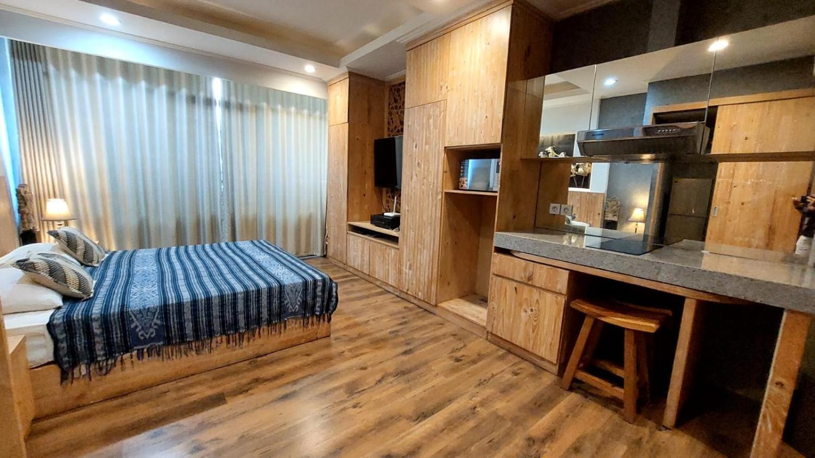 Apartemen Senayan Джакарта Екстериор снимка