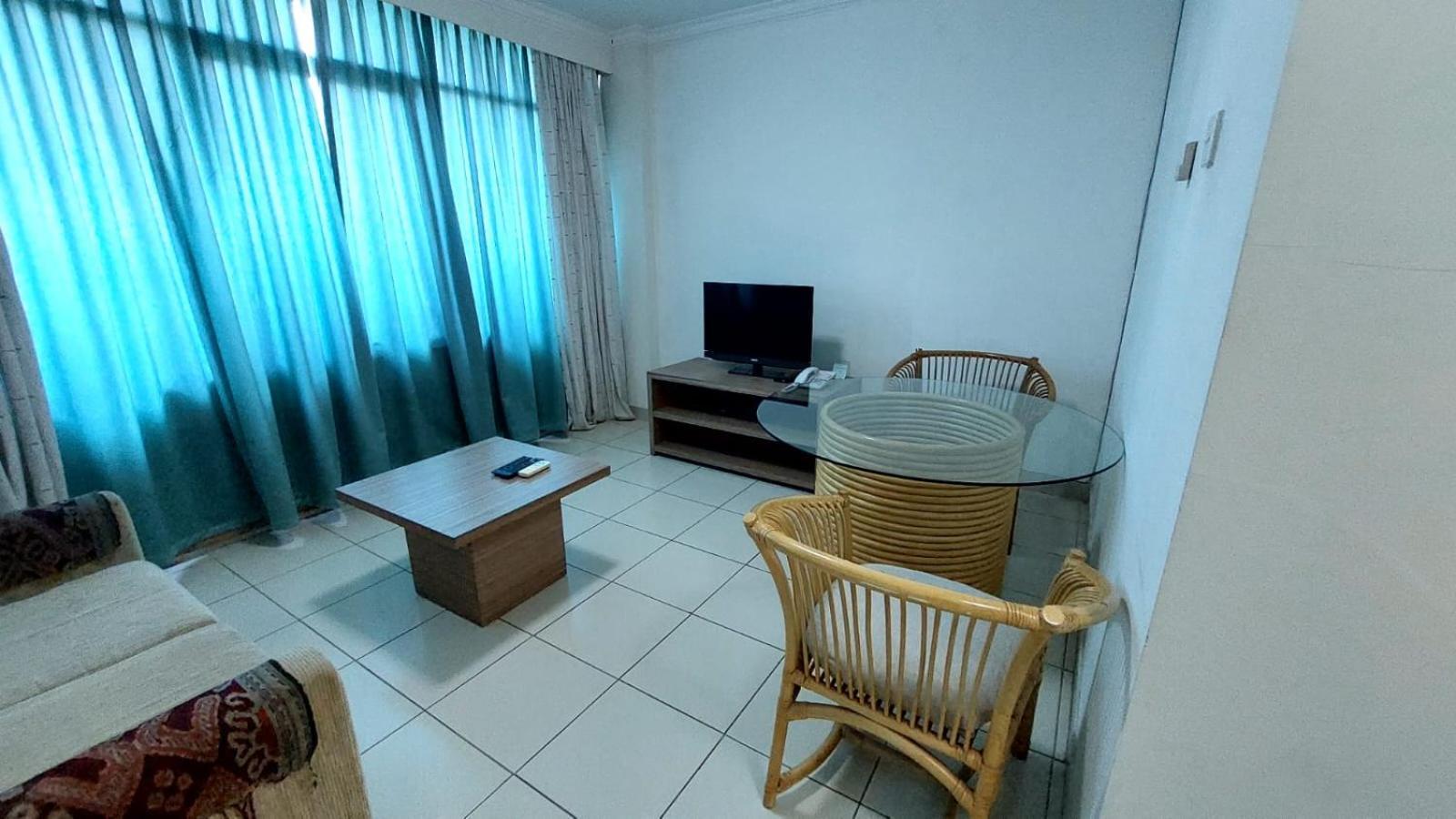 Apartemen Senayan Джакарта Екстериор снимка